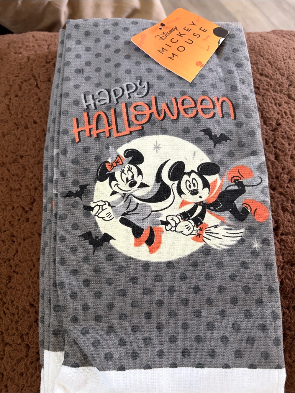 Disney Happy Halloween' Minnie & Mickey Towel - Gray & Orange
